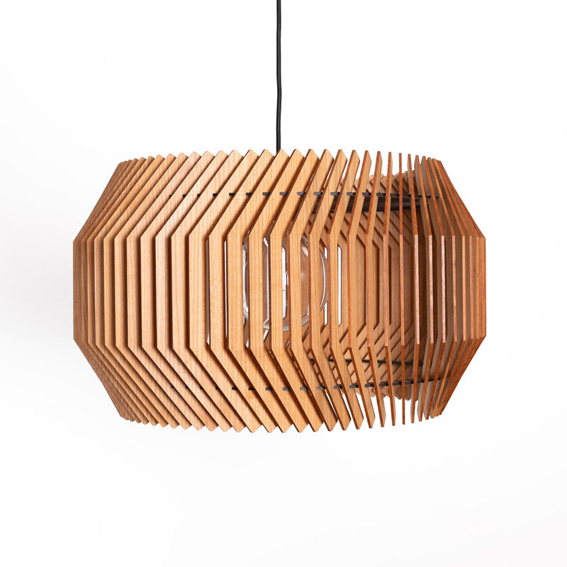 Pendelleuchte Manhattan – moderne Holz Designlampe aus Nussbaum oder Kirschholz