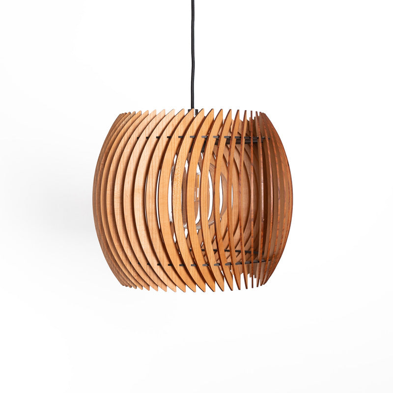 Pendelleuchte Siena aus Holz – handgefertigte Designlampe aus Nussbaum oder Kirschholz